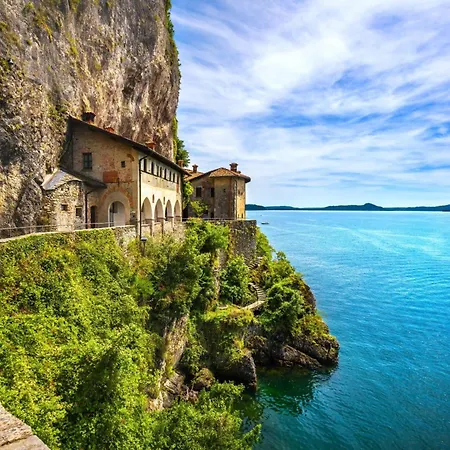 Casa Amabile In Leggiuno Salty-Water Pool - Happy Rentals Reno Di Leggiuno